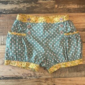 Matilda Jane with Joanna Gaines Bubble shorts size 6